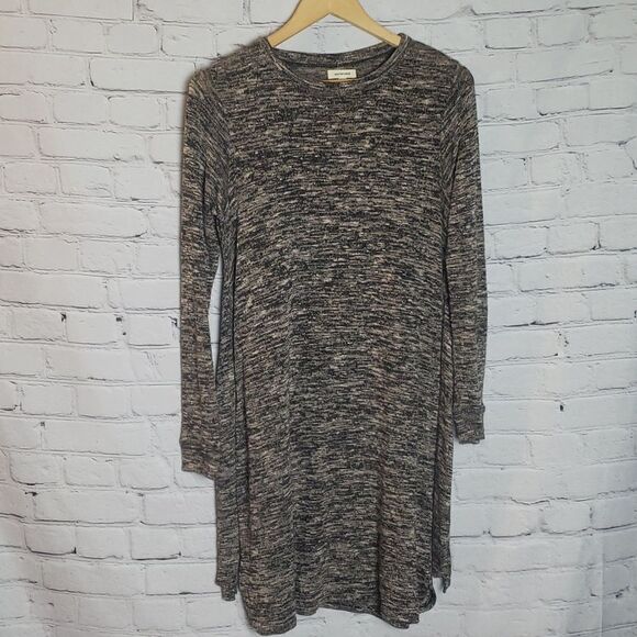 Max Studio Dress   - Picture 1 of 4